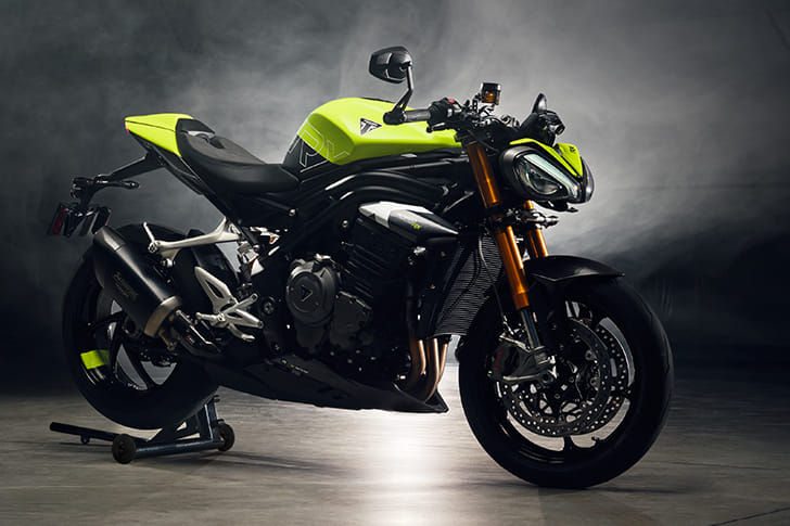 Triumph Speed Triple 1200 RX On Road Price in Morbi Starts at